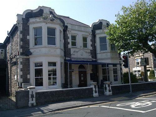 Guest House @ The Bear Weston-super-Mare Extérieur photo